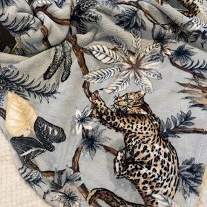 Brand New,Cheetah Print Throw Blanket -Light Blue 60X70in.